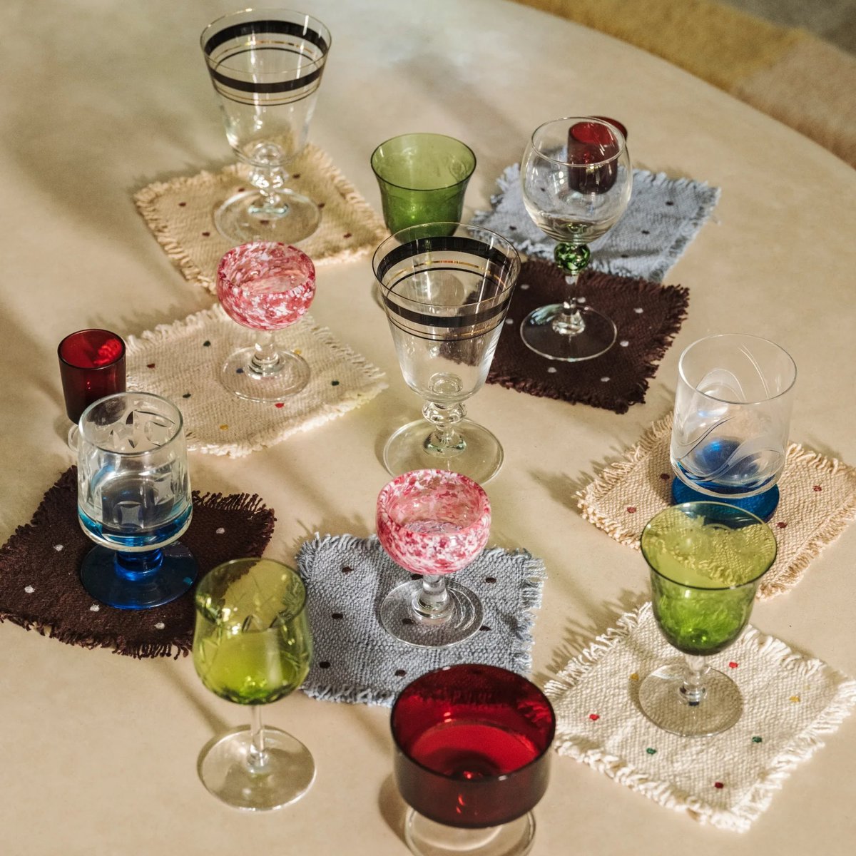 Lot de 4 dessous de verre tissés main Dots TORRE ROURA bleu indigo, LORENA CANALS