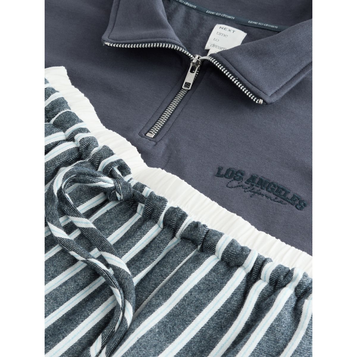 Pyjama en flanelle et sweat semi-zippé bleu marine rayé, NEXT