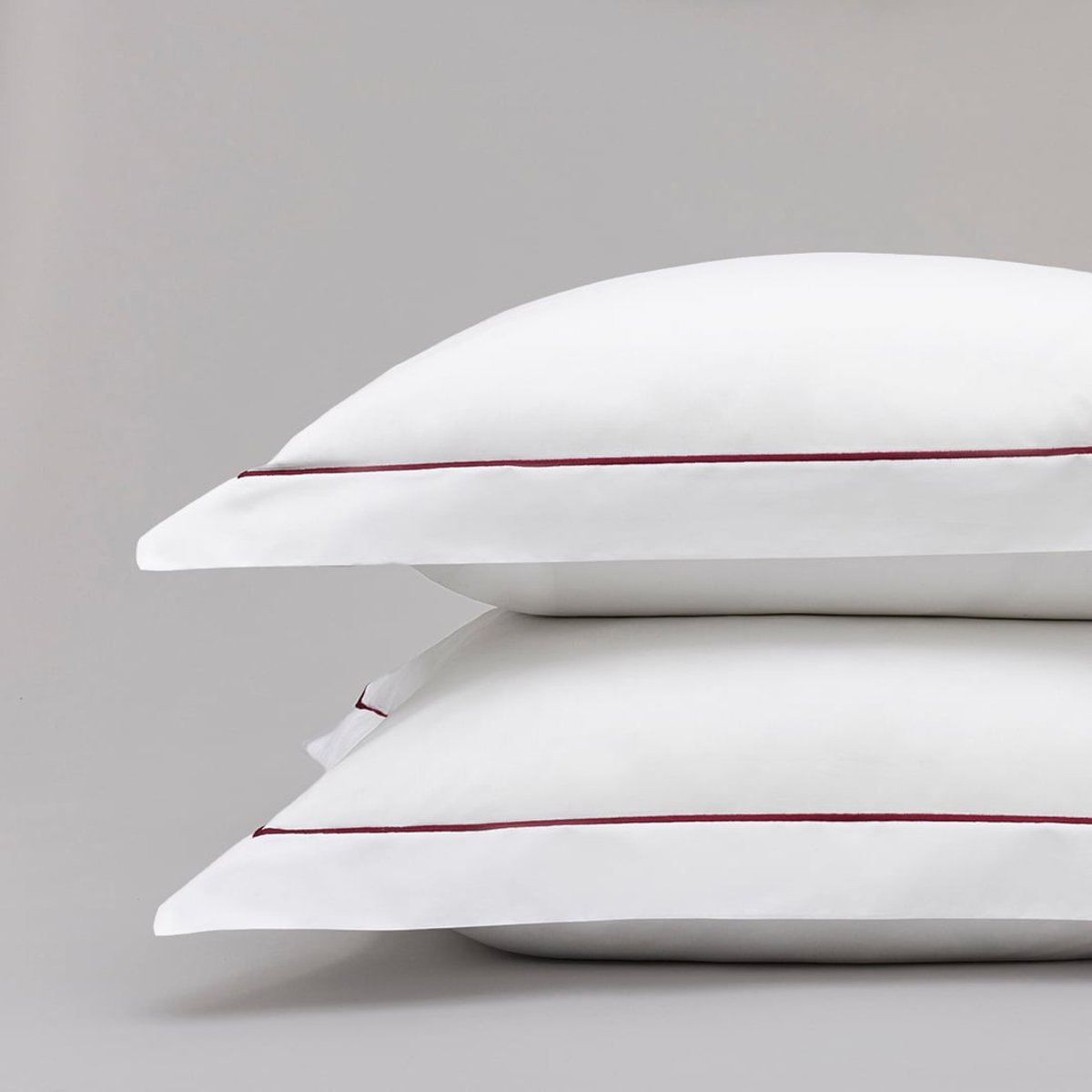 Parure percale de coton peigné 160 fils-Taies carrées FLORENCE blanc, COTTON & CO