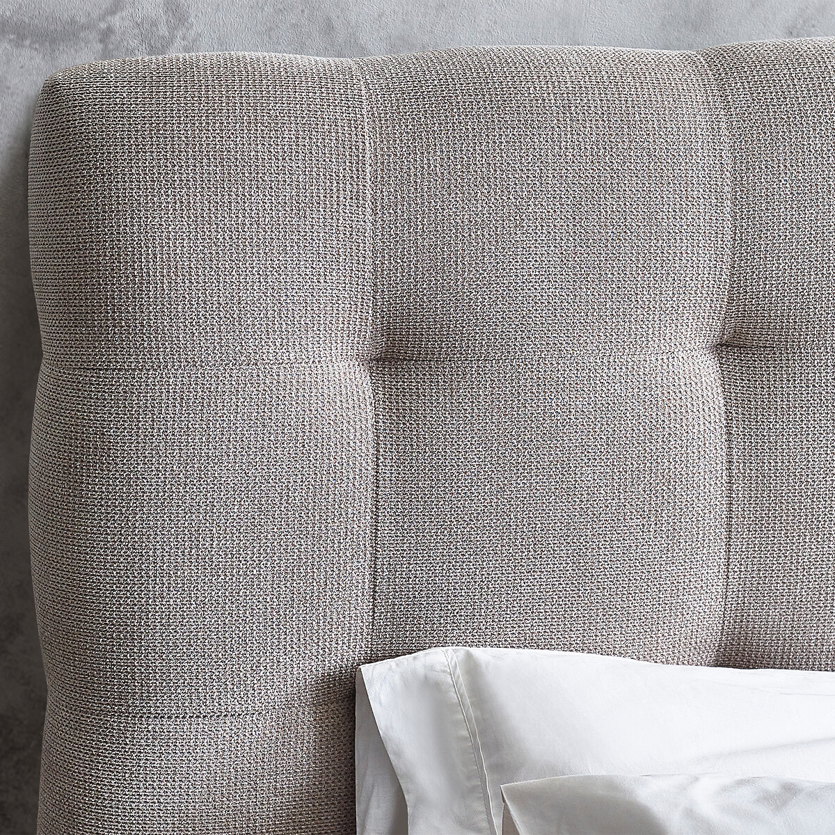 Celeste Buttoned Bed light taupe, SO'HOME
