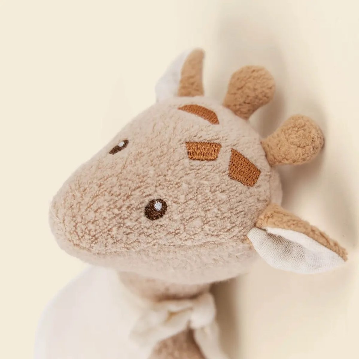 Boite à musique Girafe Léonie beige, EGMONT TOYS