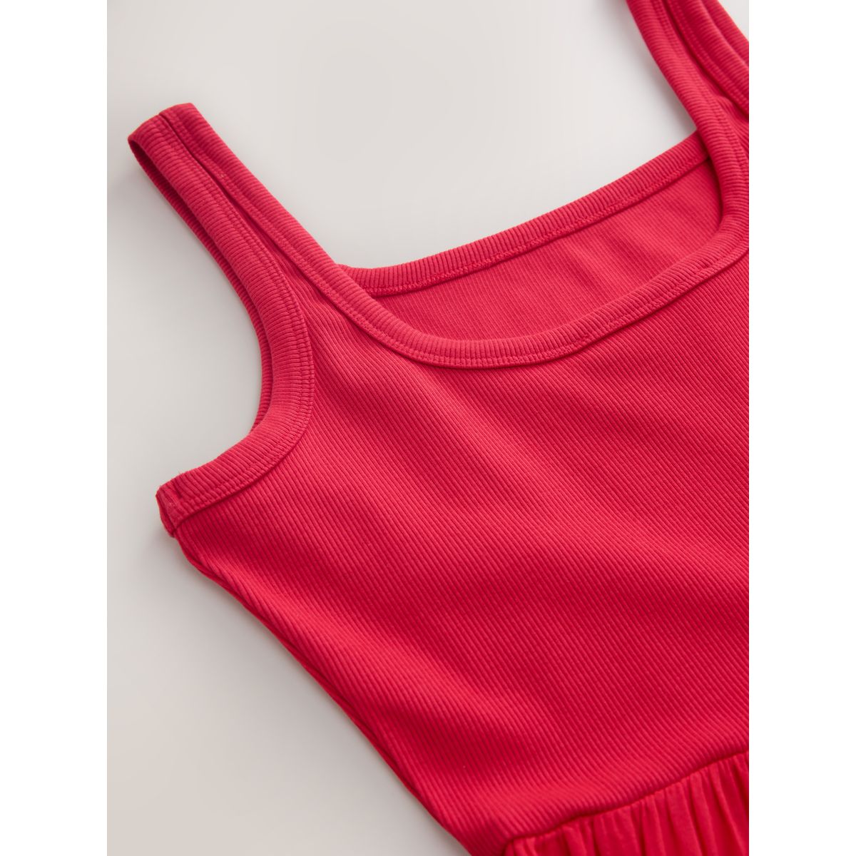 Robe midi côtelée sans manches à col carré rouge, NEXT