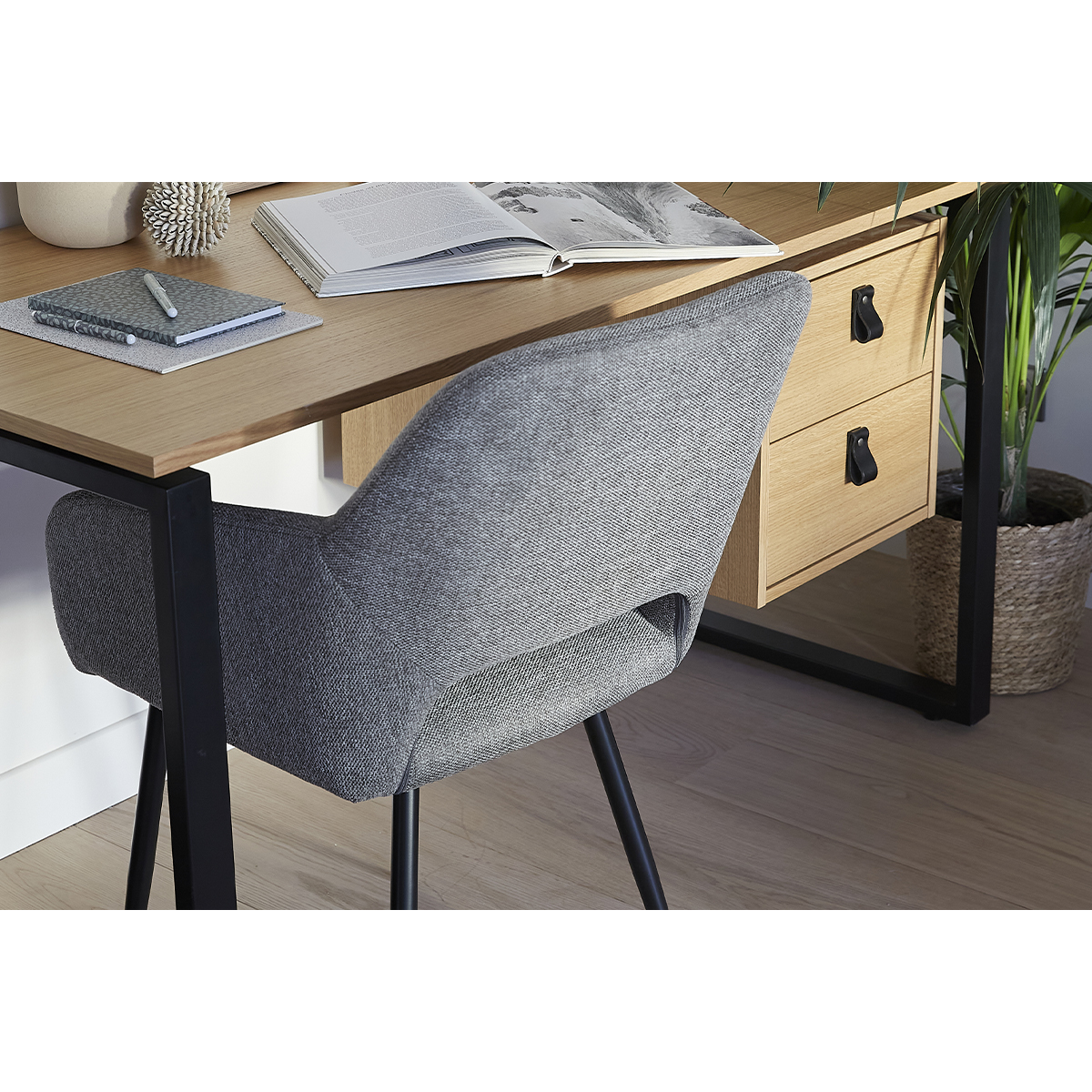 Chaises design pieds métal noir (lot de 2) LAURETTE gris, MILIBOO