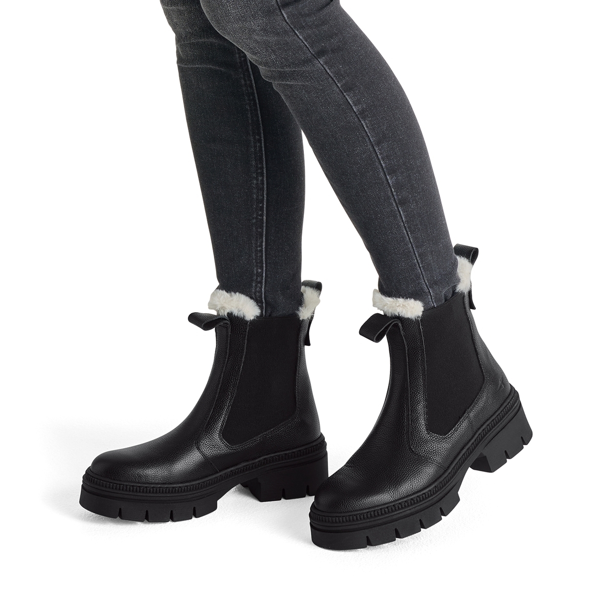 Bottine en cuir noir cuir, TAMARIS