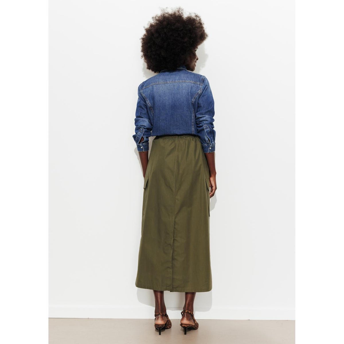 Jupe mi-longue kaki, PROMOD