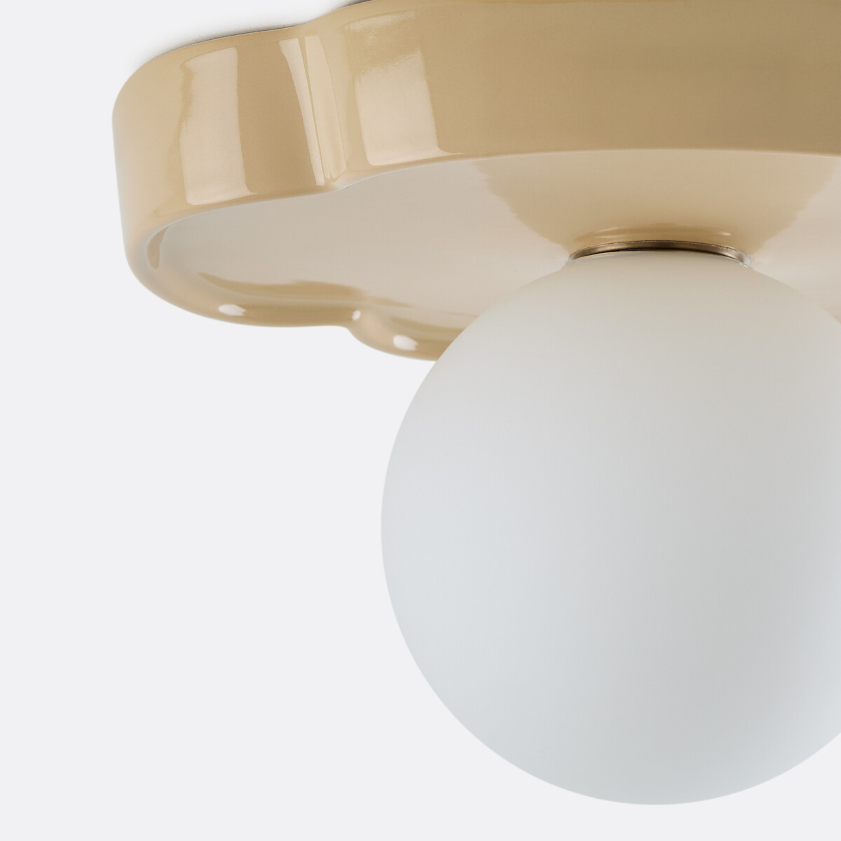 Plafondlamp of wandlamp in de vorm van een bloem, van keramiek en opaline glas, diameter 30,3 cm, HO zand, LA REDOUTE INTERIEURS