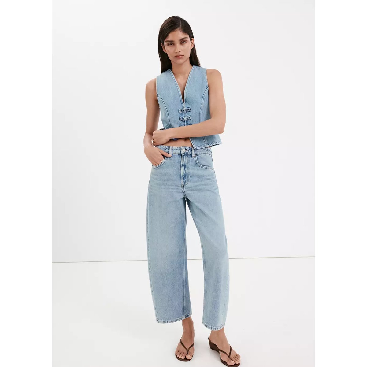 Top en denim à brandebourgs bleu moyen, MANGO
