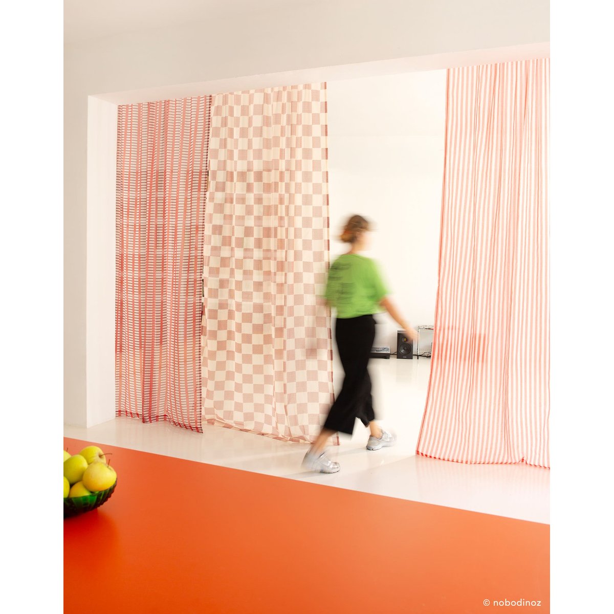 Rideau en voile de coton Wendy red stripes, NOBODINOZ