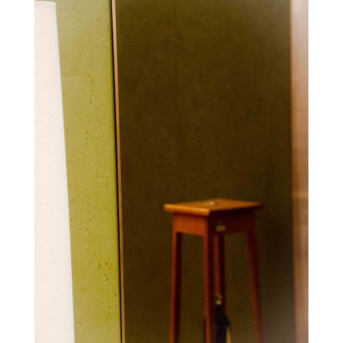 Grand miroir fumé Igor N°1157 - Bon état miroir, DEBONGOUT