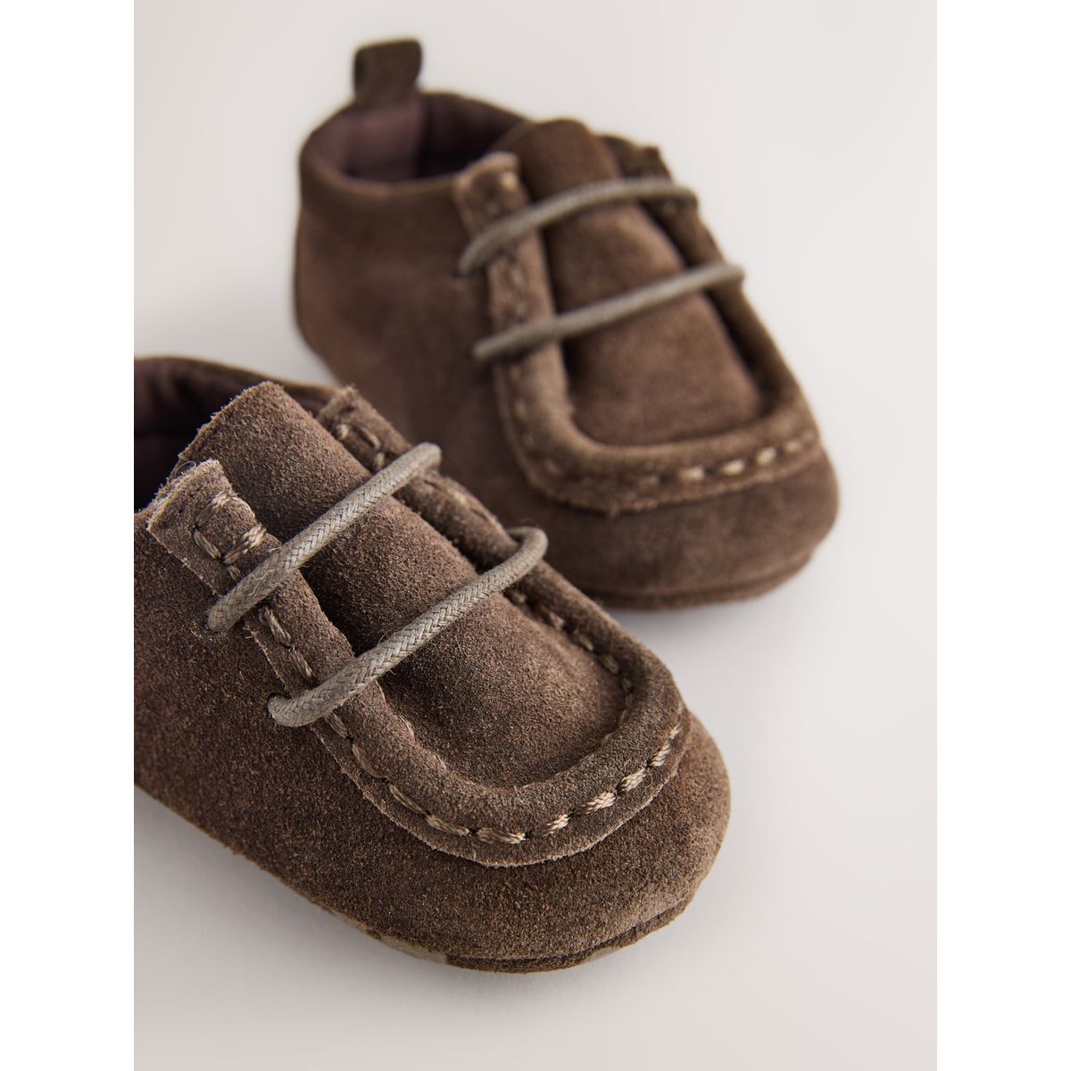 Bottines bébé à lacets marron chocolat, NEXT