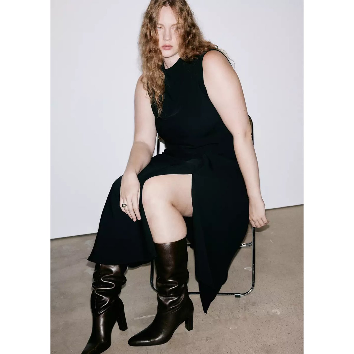 DRESS ELEA noir, MANGO