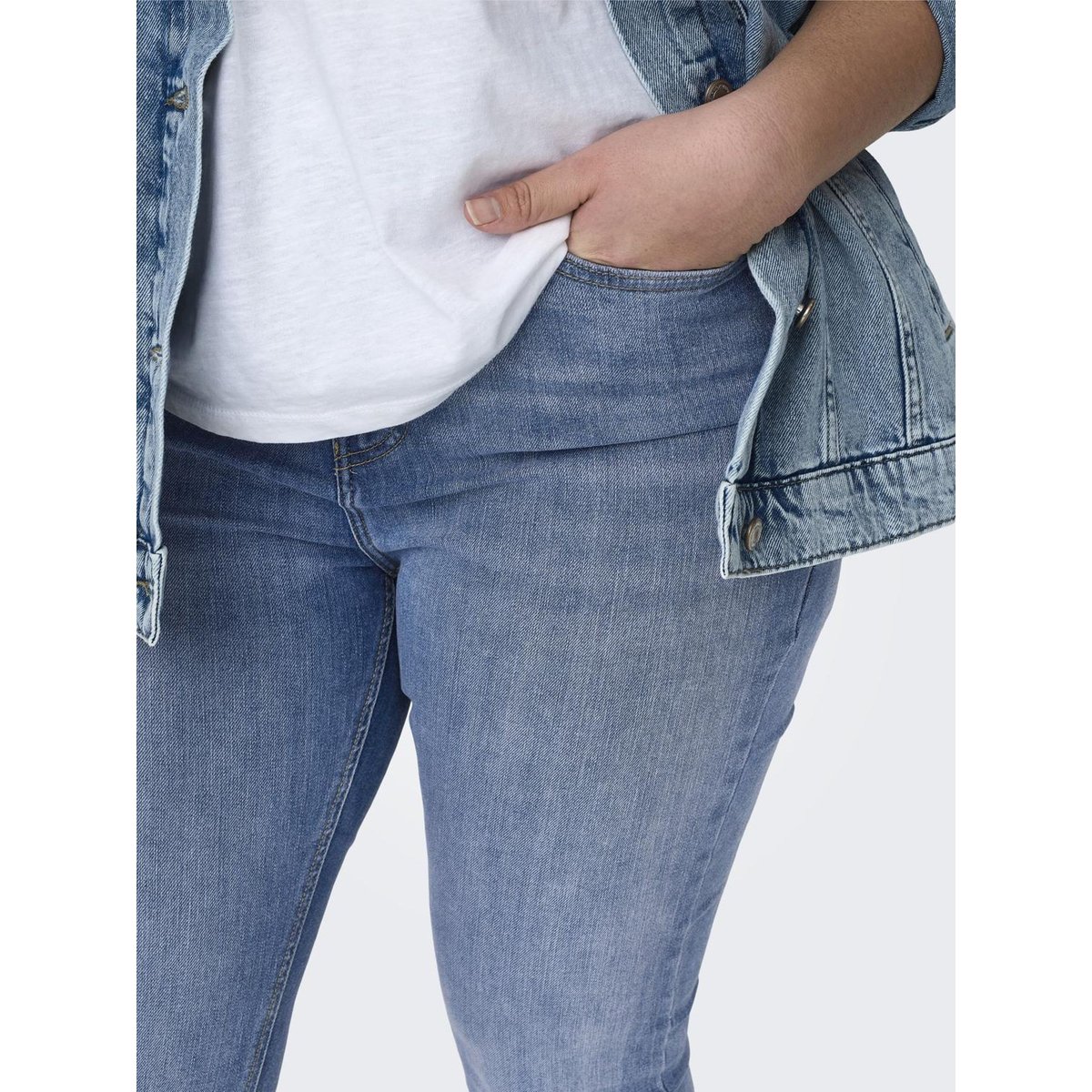 Jean Skinny light blue denim, ONLY CARMAKOMA
