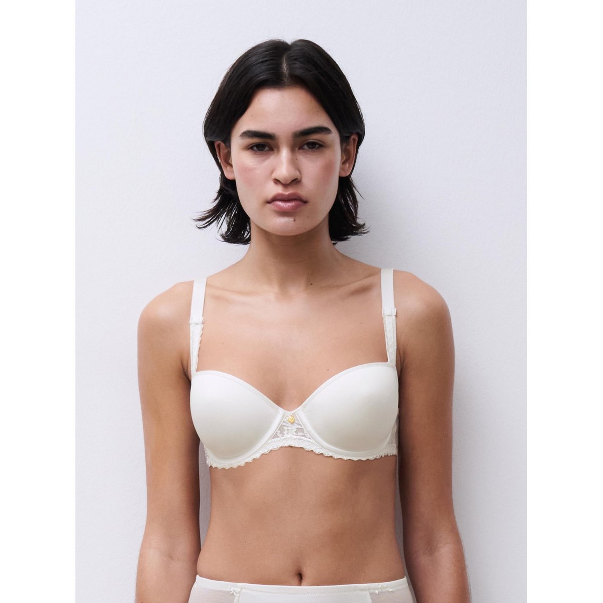 Soutien-gorge corbeille mémoire de forme EVERY CURVE milk, CHANTELLE