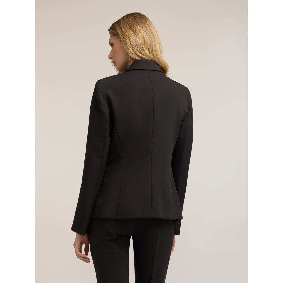 Blazer croisé à revers cranté noir, MOTIVI
