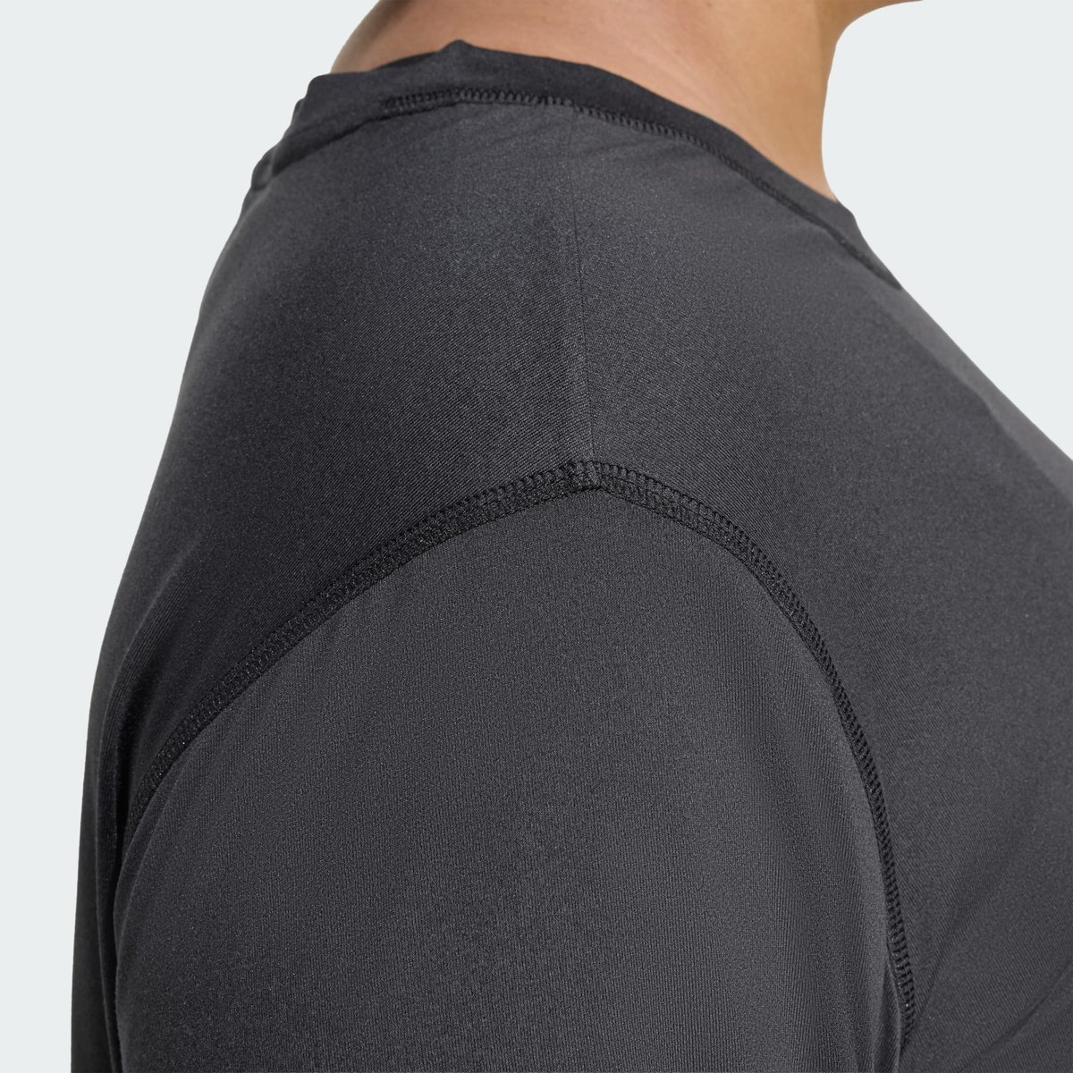 T-Shirt D'entraînement Col Ras-Du-Cou Essentials Minimal T-Shirt D'entraînement Col Ras-Du-Cou Essentials Minimal black, adidas Performance