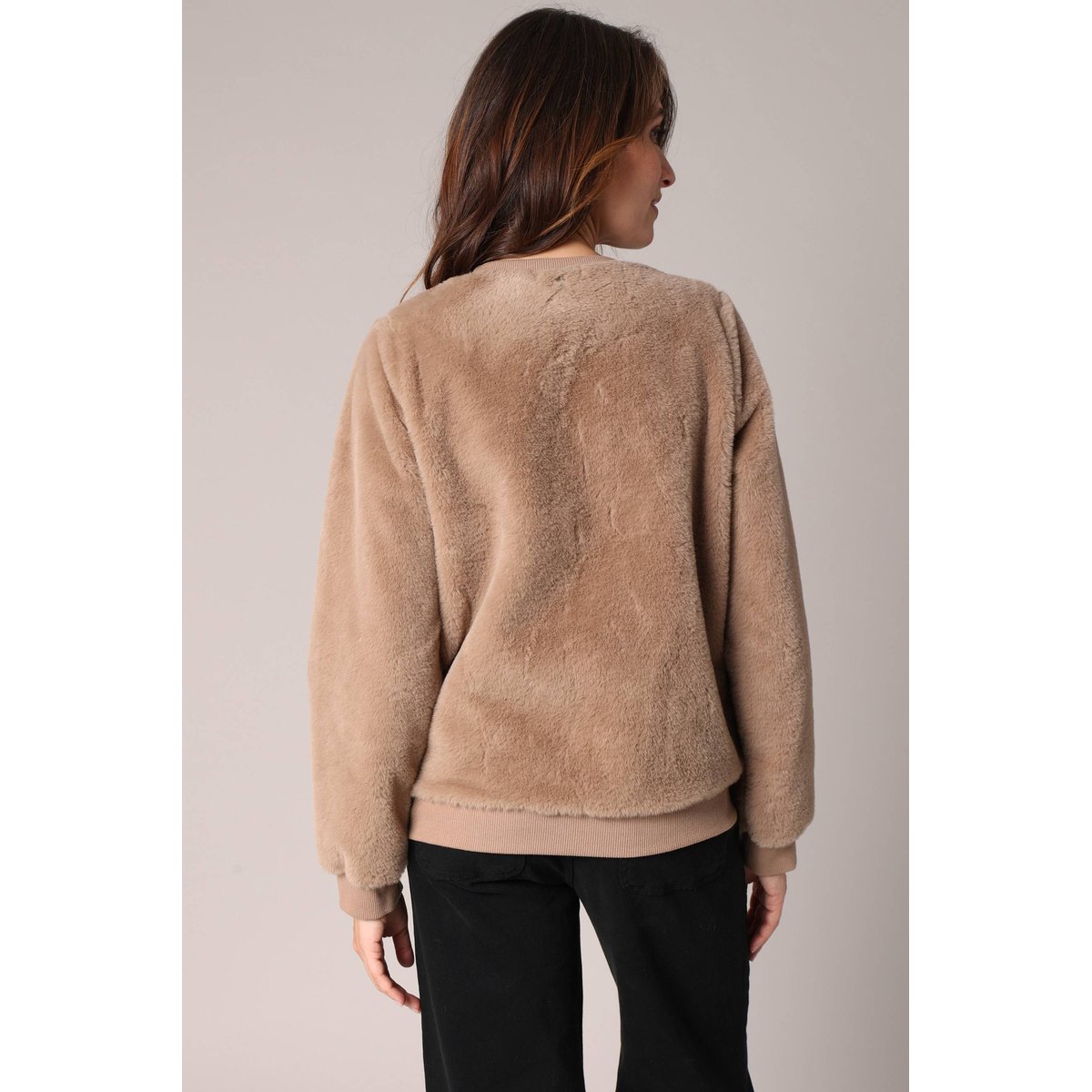 Sweat-shirt avec inscription lovers en relief en imprimé léopard KYLERA beige, DEELUXE
