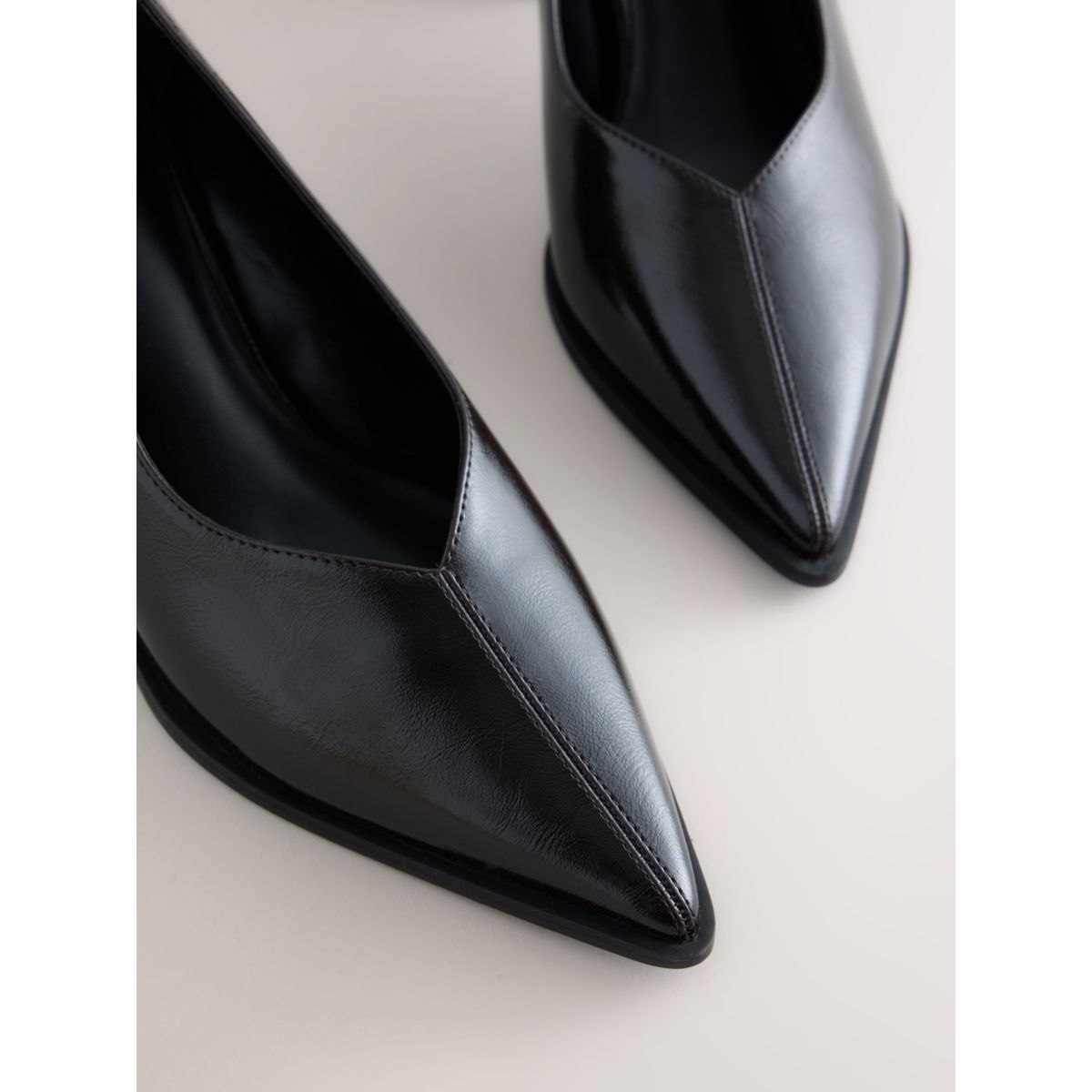 Chaussures à talon carré et bout pointu marron chocolat, NEXT
