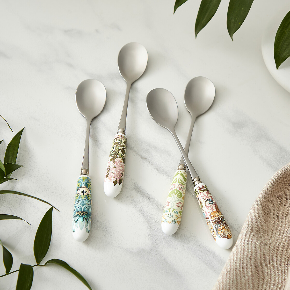 Set of 4 Morris & Co. Teaspoons multi-coloured, MORRIS & CO.