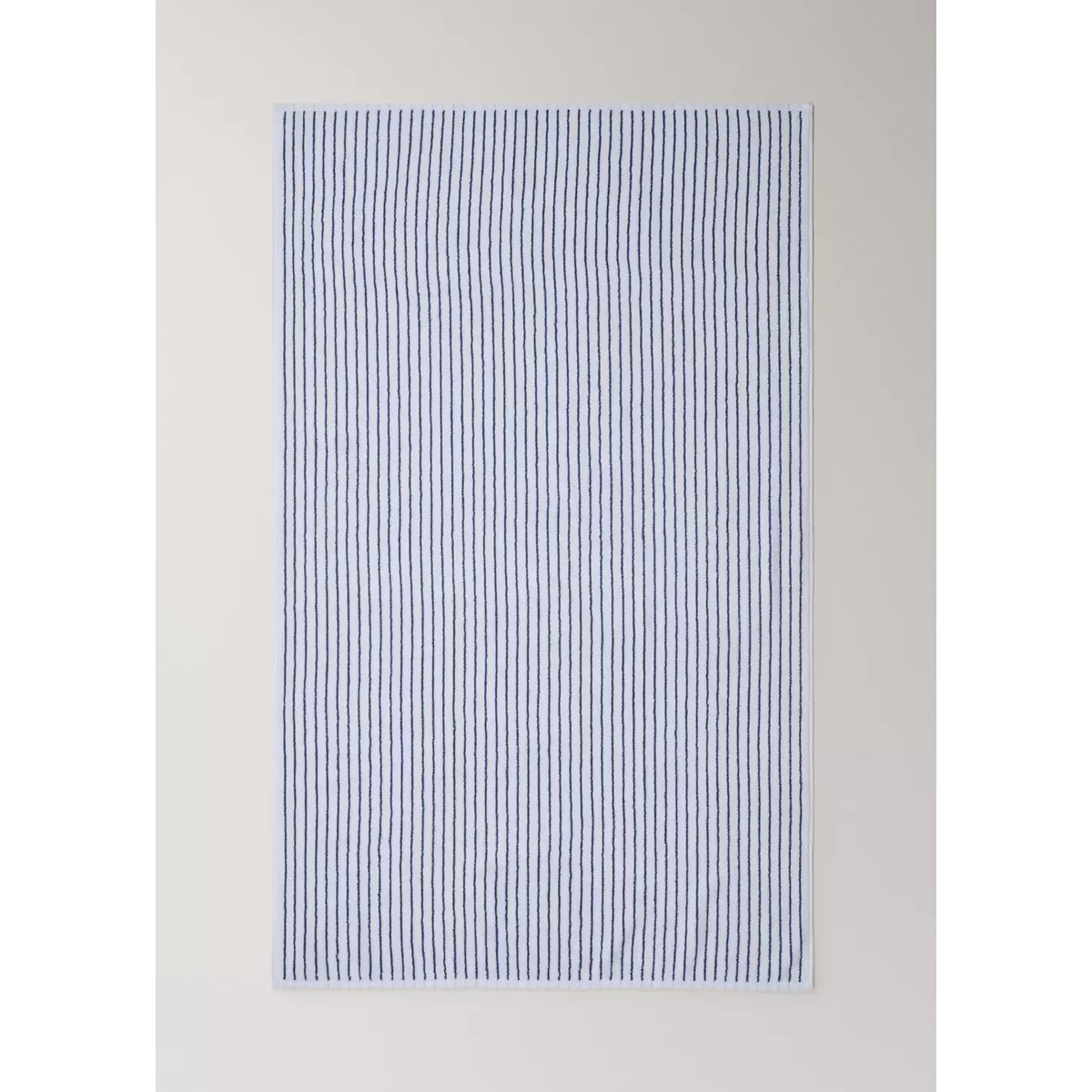 Serviette de bain en coton rayée bicolore blanc, MANGO HOME