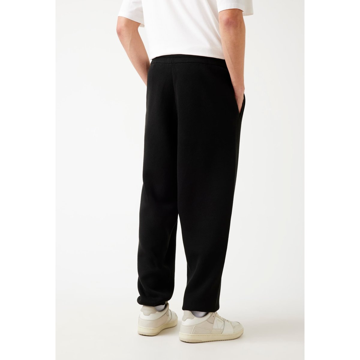 Jogger Logo Coupe Regular noir, GUESS