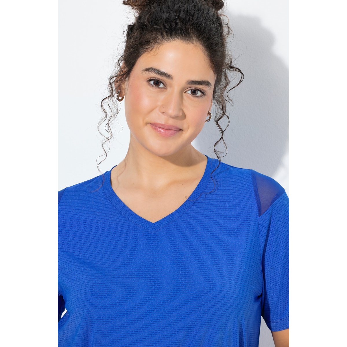 T-shirt technique avec empiècements en mesh bleu roi, ULLA POPKEN