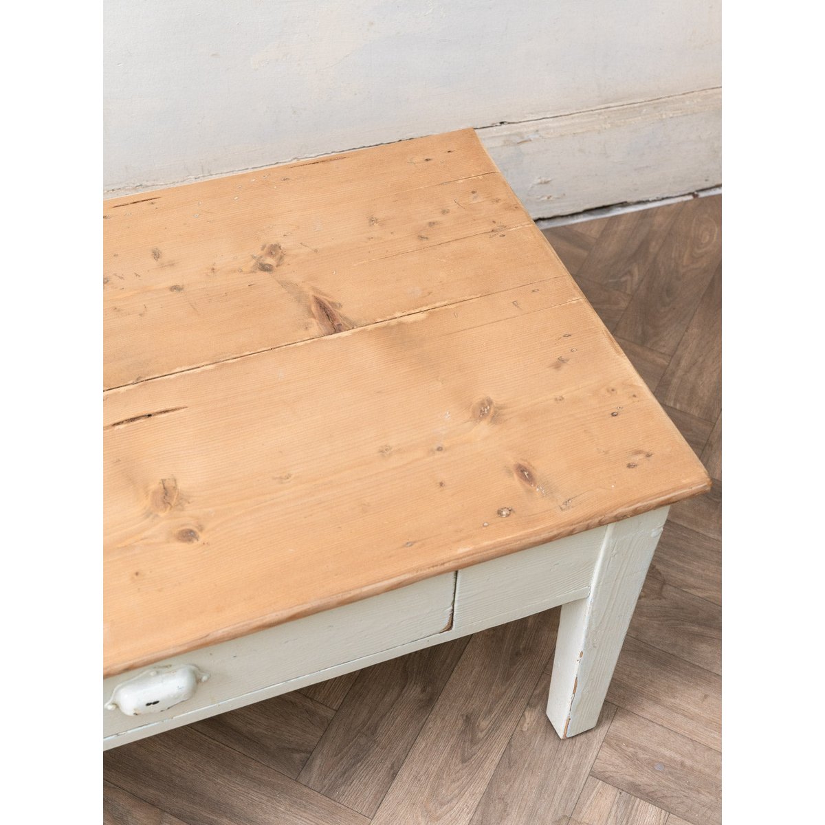 Table basse en bois Léonie N°1608 - Bon état bois clair, DEBONGOUT