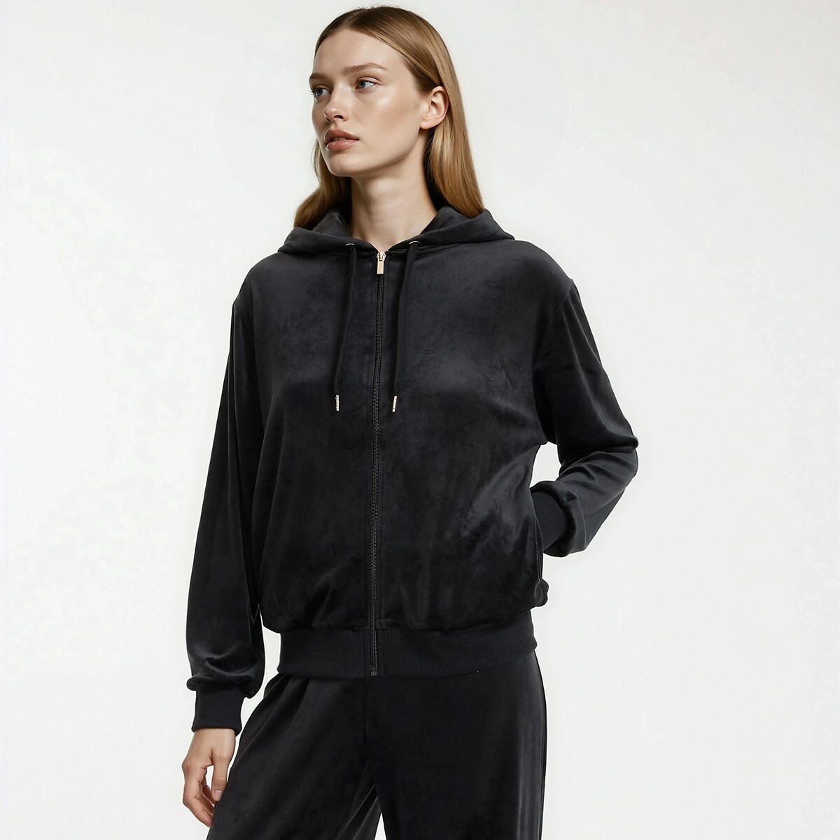 Pijama de veludo liso preto , ANNE WEYBURN