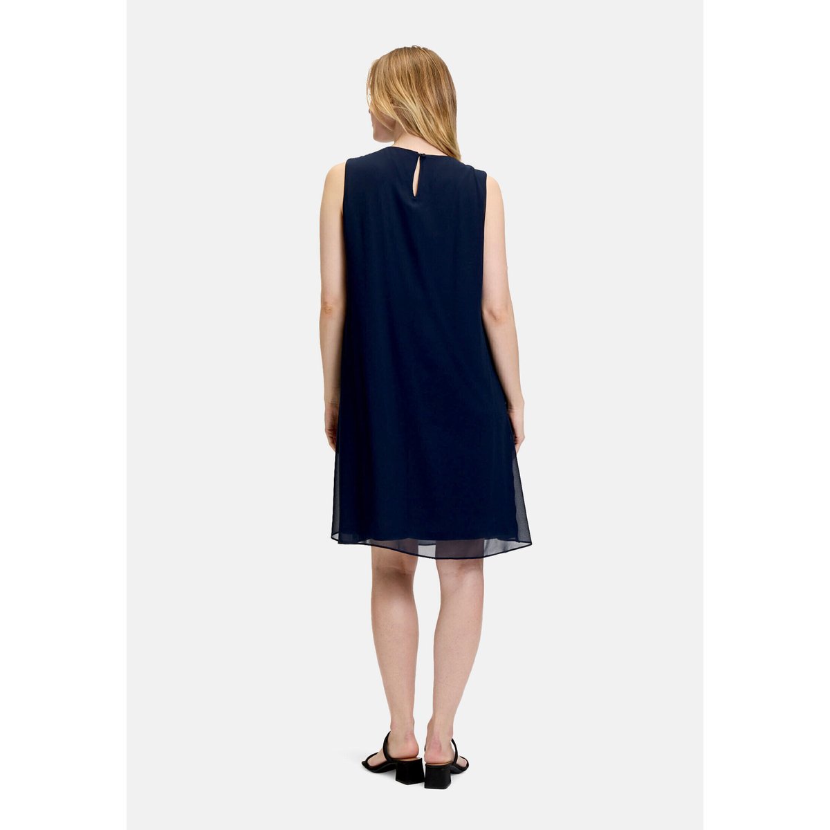 Robe en chiffon au look superposé navy blue, BETTY & CO