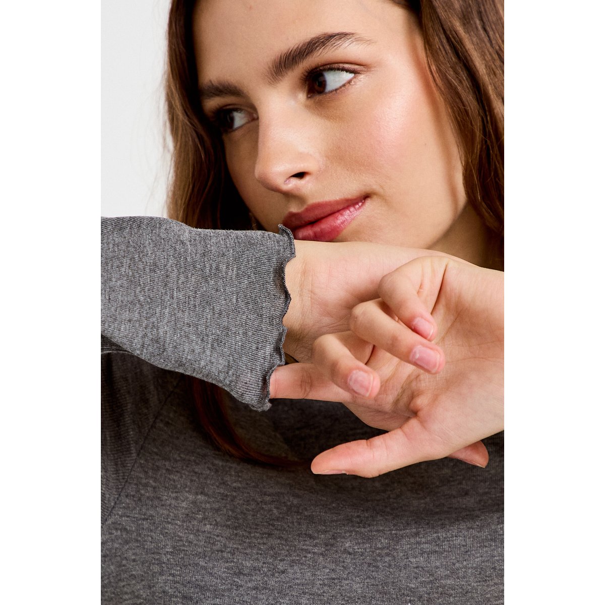 T-shirt ajusté col rond manches longues gris foncé, CACHE CACHE