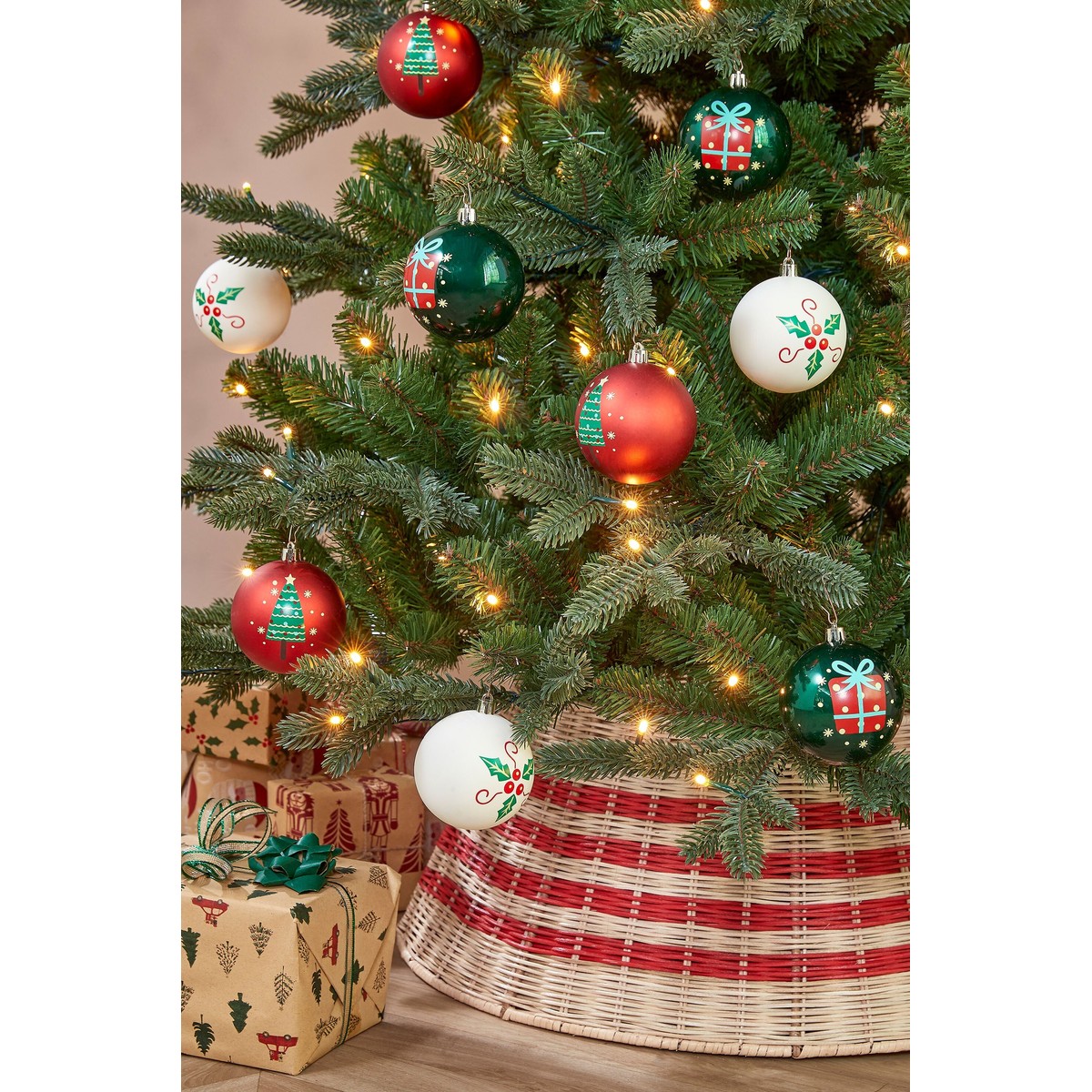 Lot de 9 boules de Noël incassables YALLY multicolores, MICA DECORATIONS