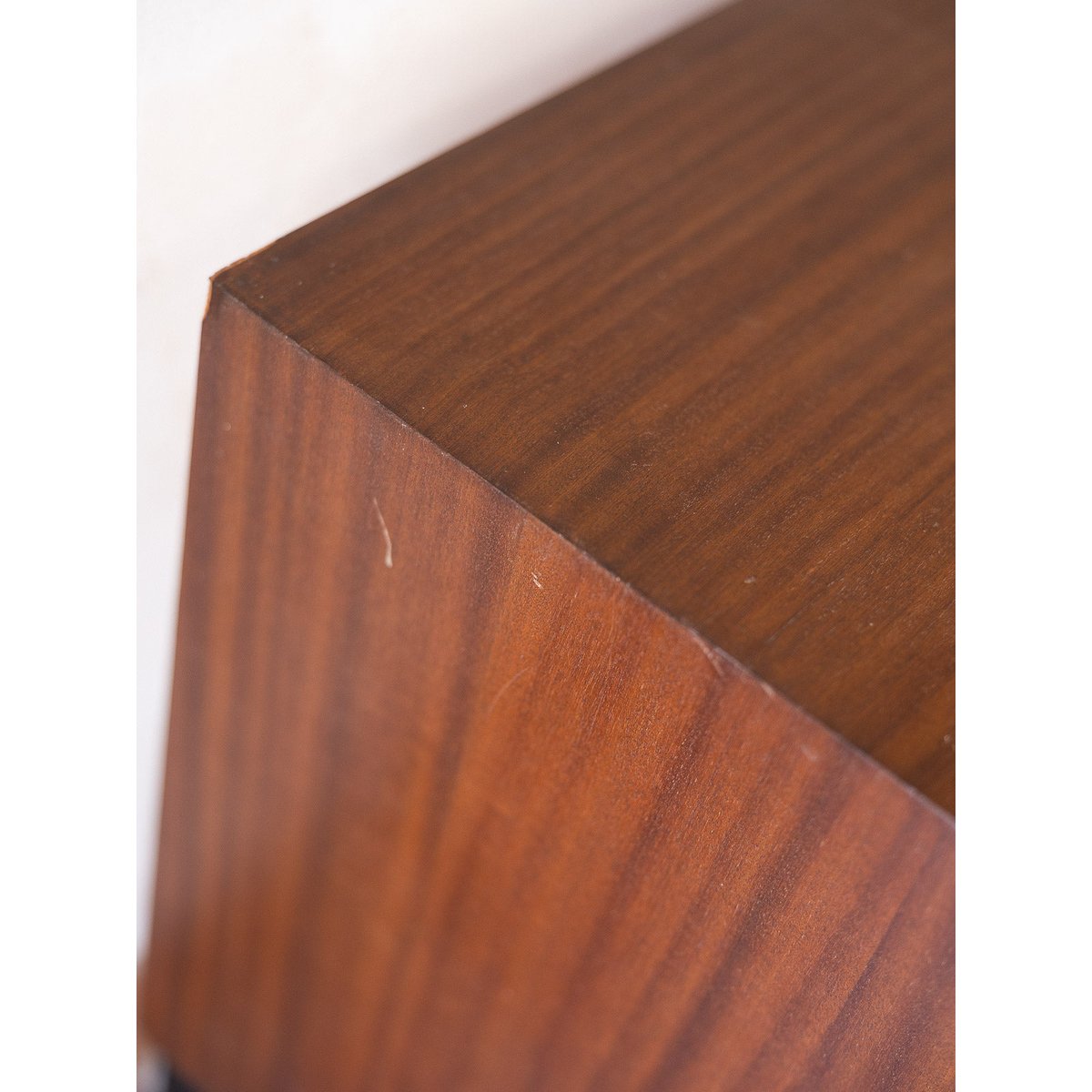Sublime commode Olga N°1075 - Bon état bois foncé, DEBONGOUT