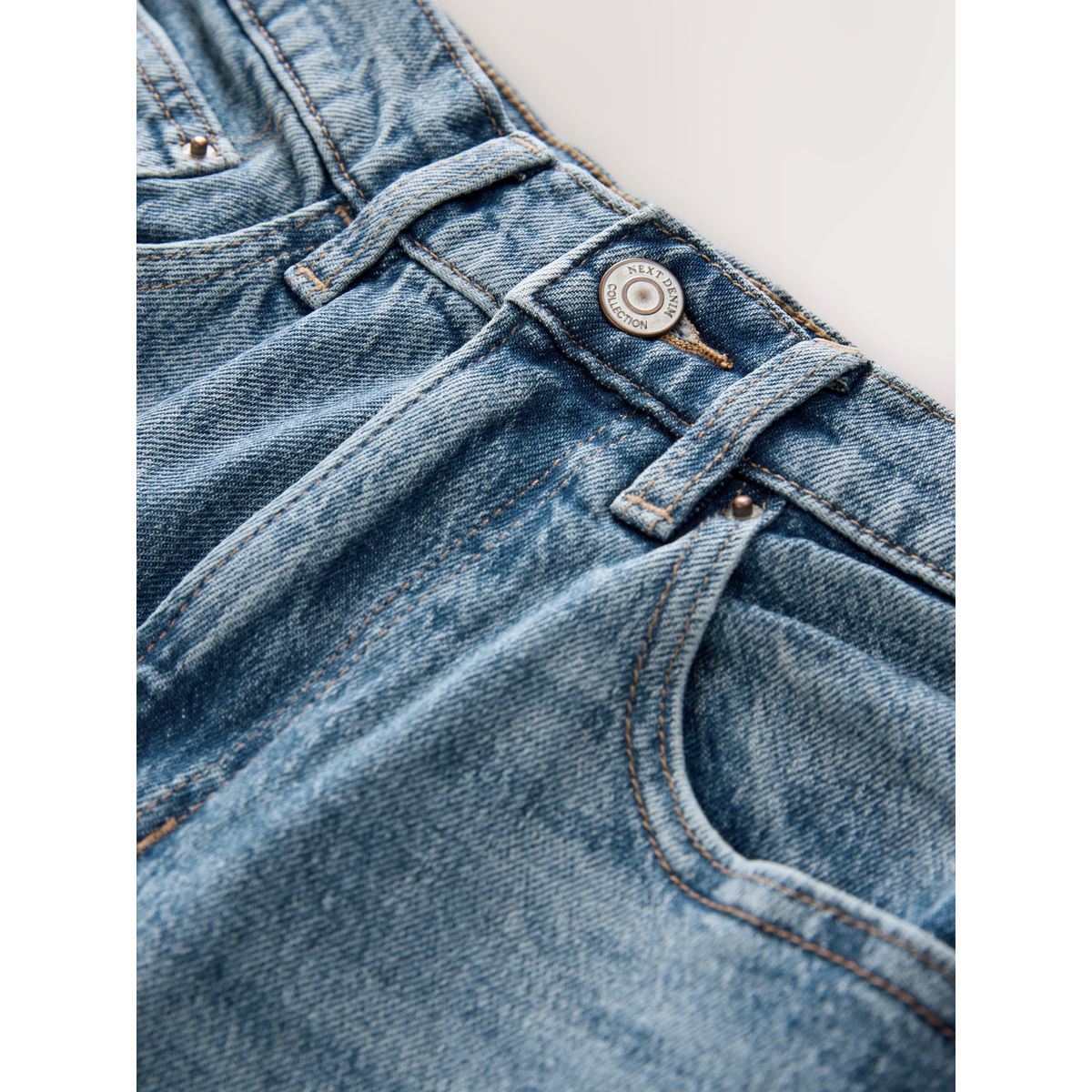 Jean mom stretch confortable coupe sablier bleu moyen, NEXT