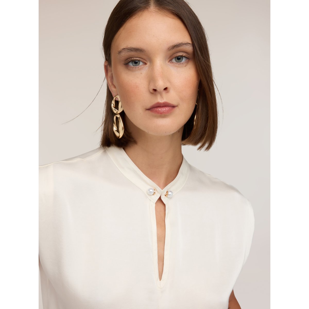 Blouse avec col mao blanc, MOTIVI