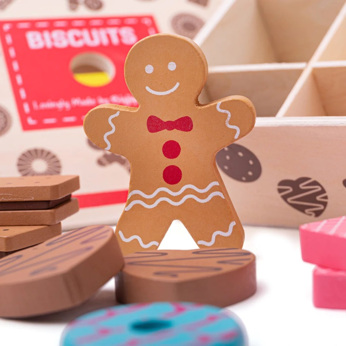 Boîte à biscuits en bois beige, BIGJIGS