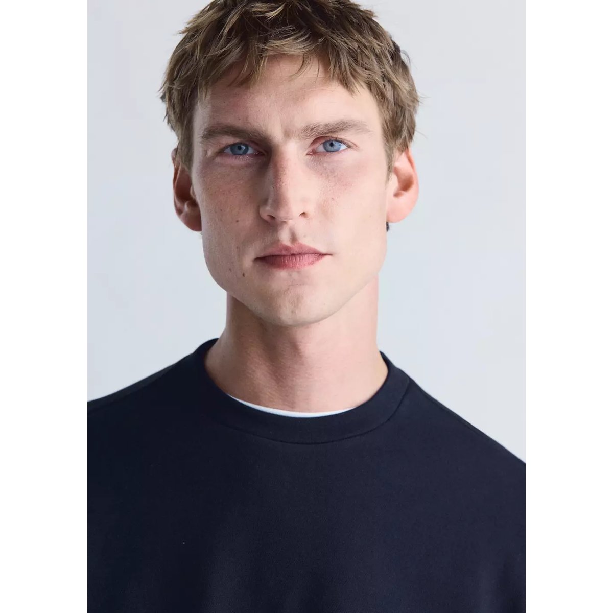 Sweat-shirt regular fit Thermolite® bleu marine, MANGO MAN