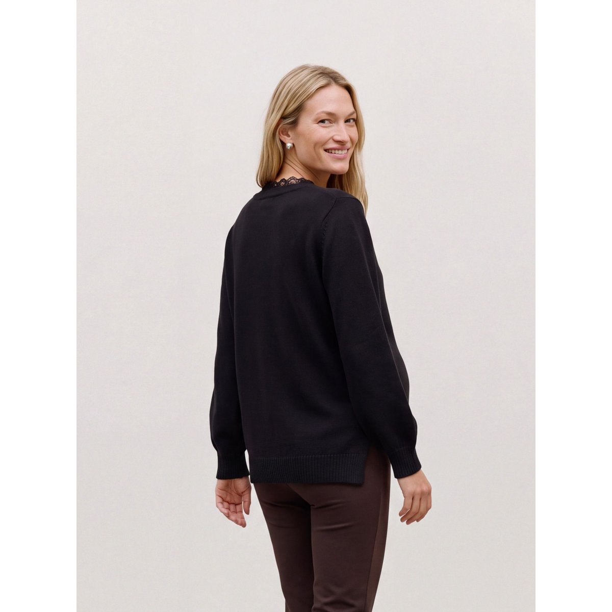 Top black 1, MAMA LICIOUS