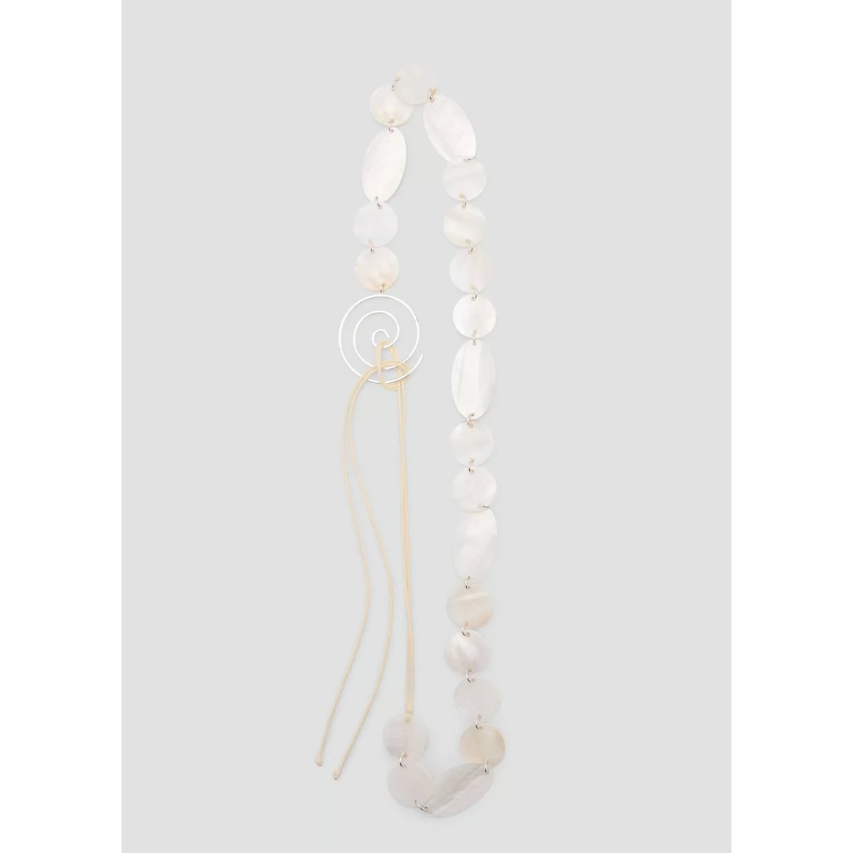 Ceinture en nacre détail métallique blanc cassé, MANGO