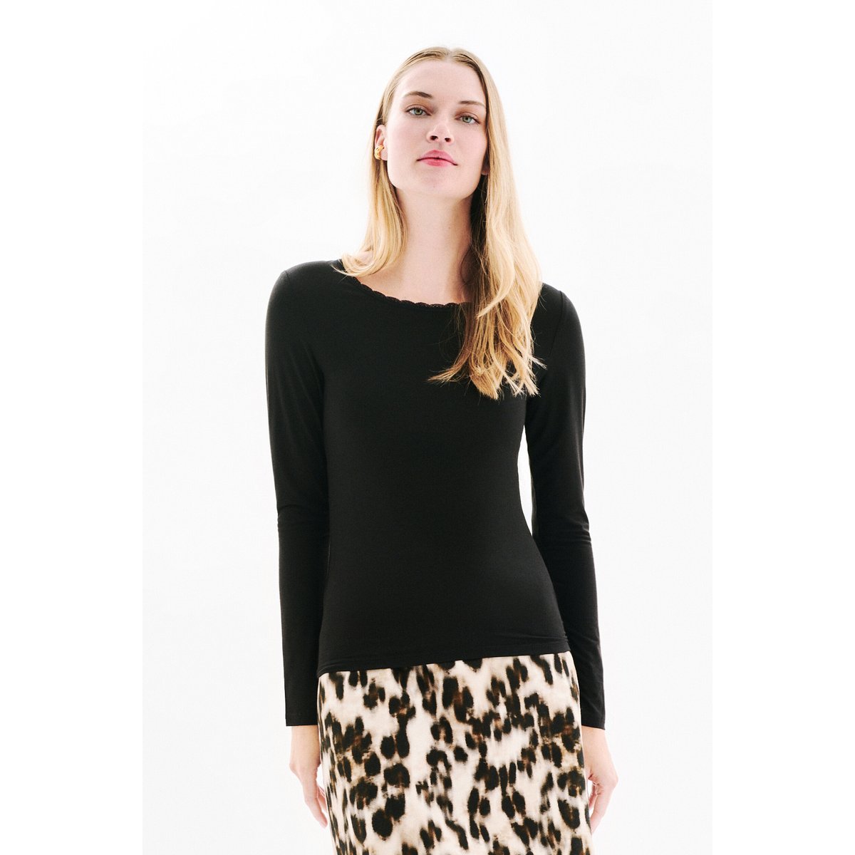 T-shirt Col rond EVA noir, CAROLL