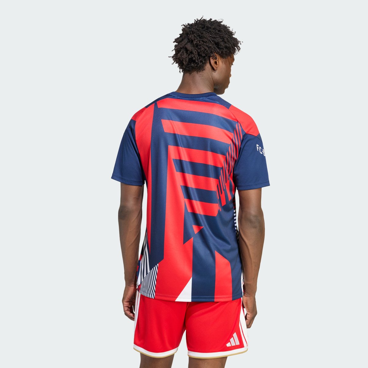 Maillot Pré-Match Fc Bayern Munich 2026/27 Maillot Pré-Match Fc Bayern Munich 2026/27 night indigo / better scarlet, adidas Performance