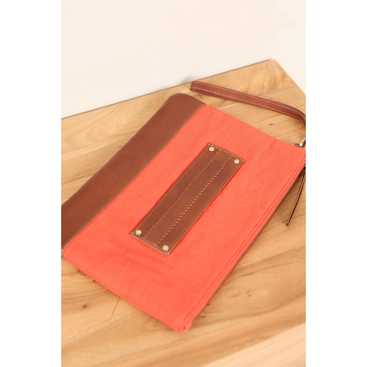 Pochette en coton MATHEO rouge, Maison 123