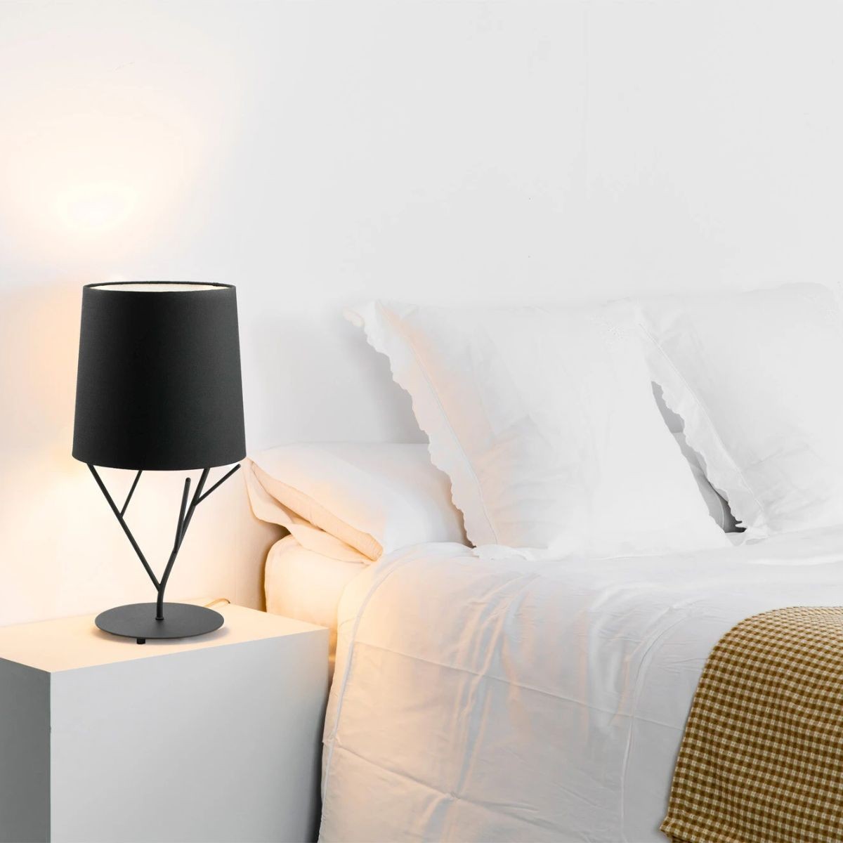 Lampe    TREE noir, FARO