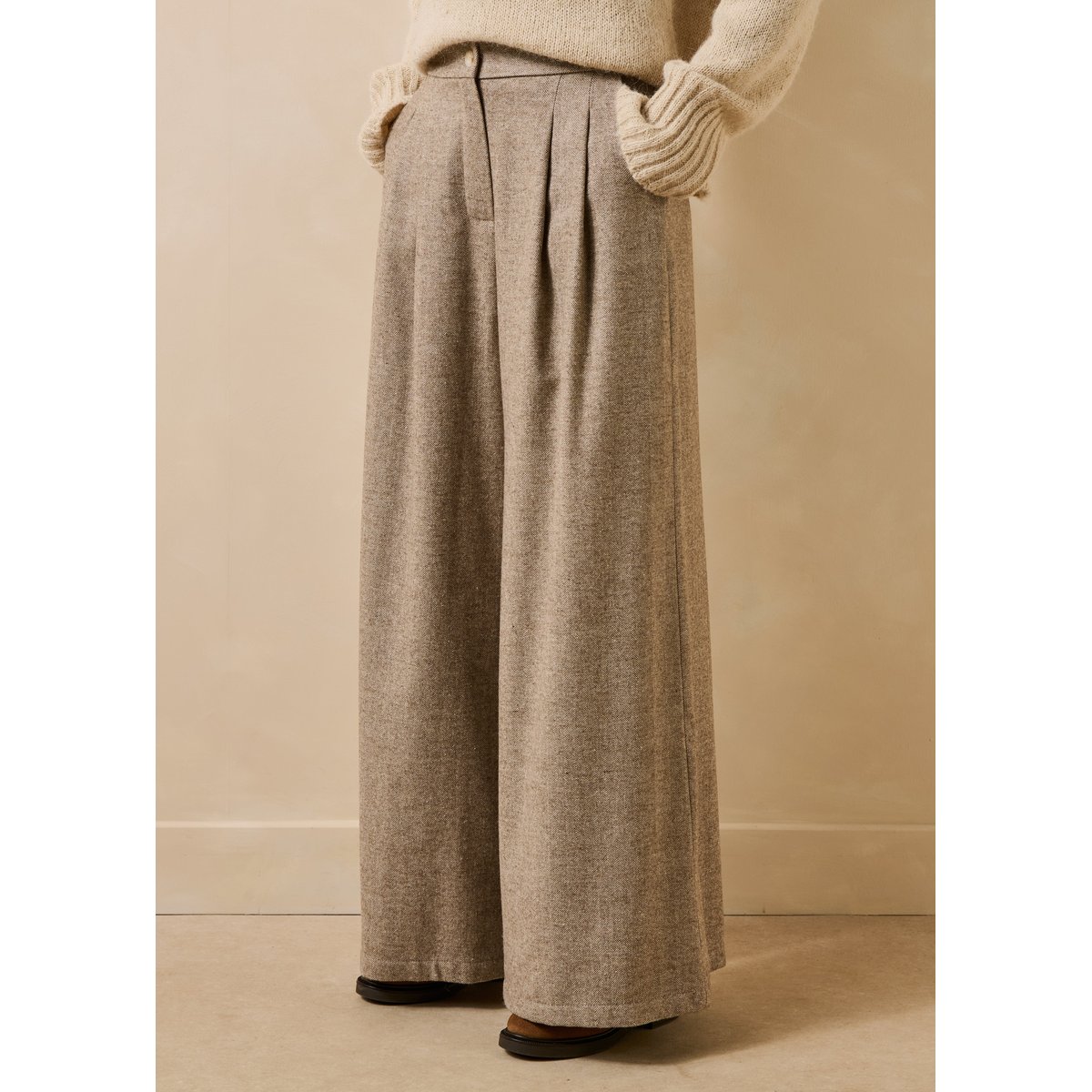 Pantalon oversize en tweed greige, LA FEE MARABOUTEE
