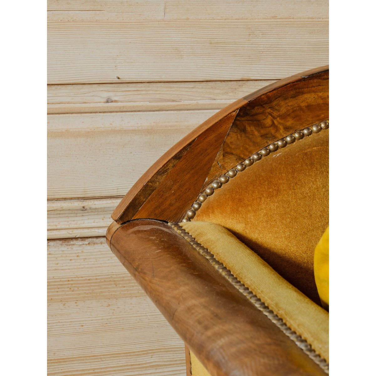 Banquette en bois et velours Martine N°50 - Bon état bois foncé, DEBONGOUT