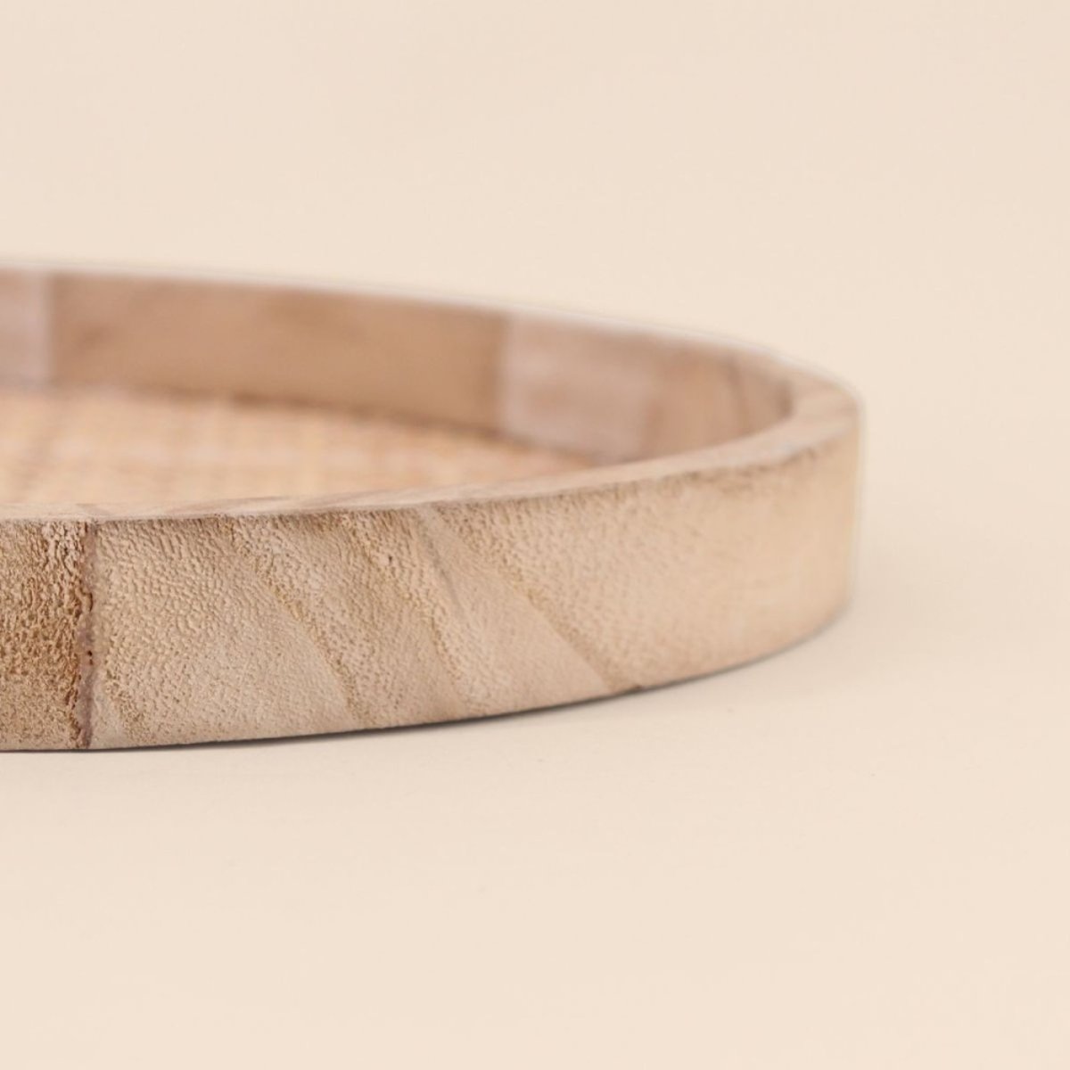 Set de 2 plateaux ronds en cannage naturel, ORNAMI