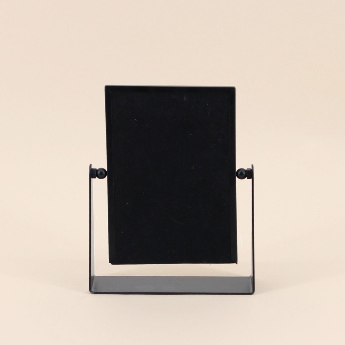 Cadre photo pivotant en métal 16,5x21cm noir, ORNAMI