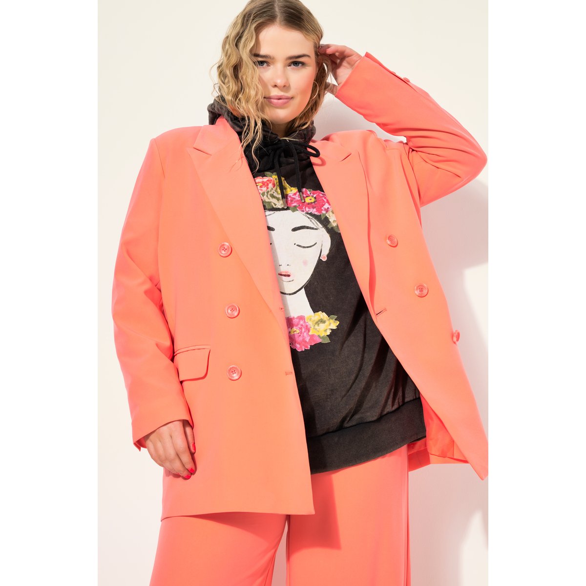 Blazer coupe Straight Fit. Double rangée flamant, STUDIO UNTOLD