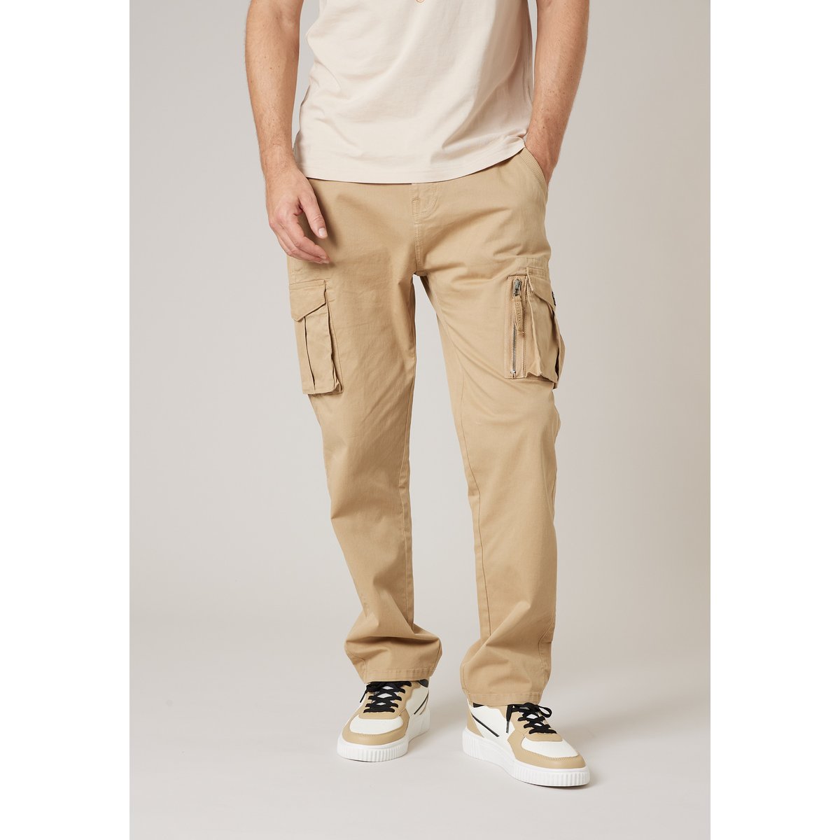 Pantalon cargo régular homme en coton KENAI sand, DEELUXE
