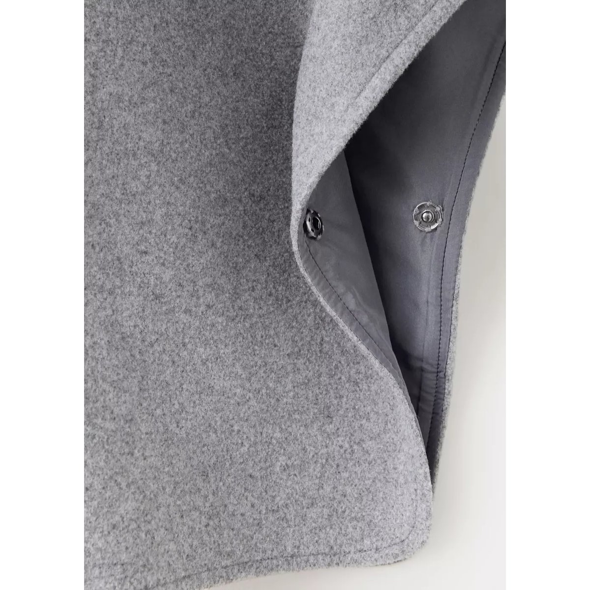 Cape en drap de laine avec brandebourg gris chiné moyen, MANGO KIDS