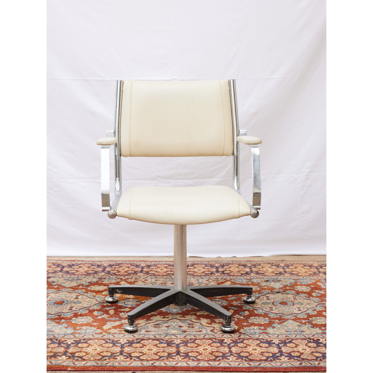 Fauteuil pivotant vintage Jakob N°1306 - Bon état argenté, DEBONGOUT