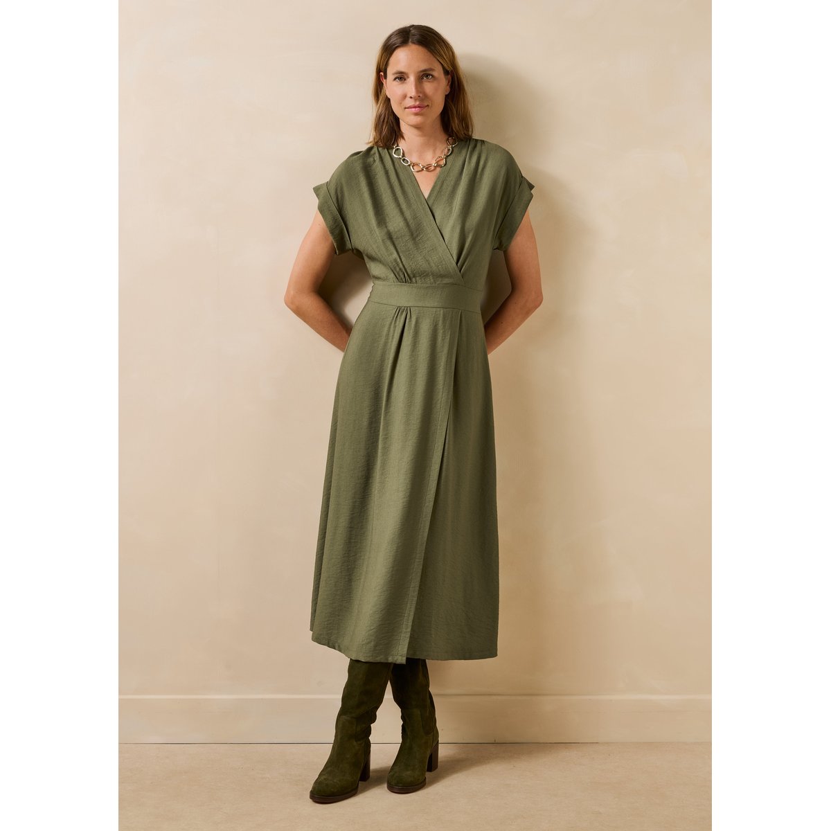 Robe longue cintrée à cache-cœur kaki, LA FEE MARABOUTEE
